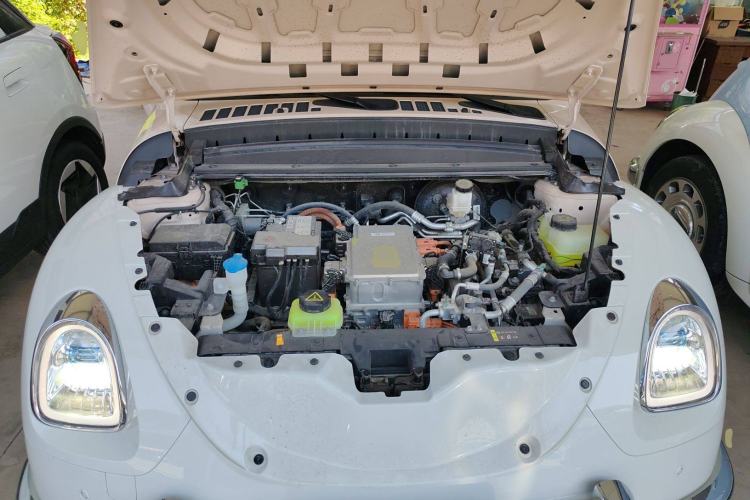 Used ORA Ballet Cat 2023 401 km Luxury Version Engine Bay