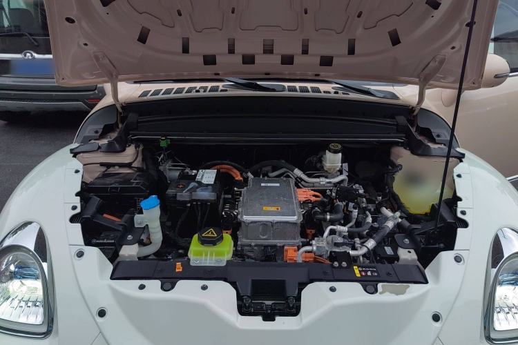 Used ORA Ballet Cat 2023 401 km Luxury Version Engine Bay