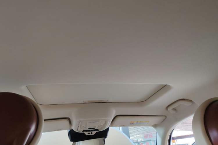 Used ORA Ballet Cat 2023 401 km Luxury Version Headliner