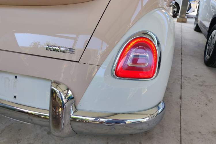 Used ORA Ballet Cat 2023 401 km Luxury Version Right Rear Taillight