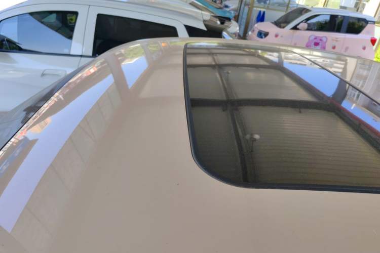 Used ORA Ballet Cat 2023 401 km Luxury Version Roof