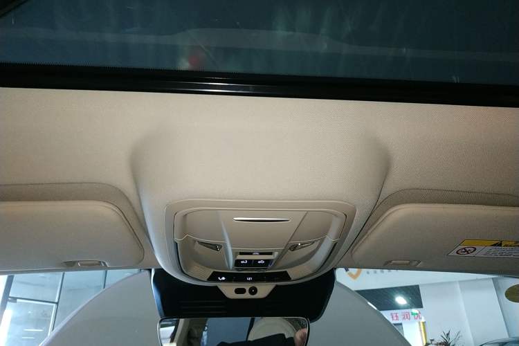 Used ORA Ballet Cat 2023 401 km Luxury Version Headliner