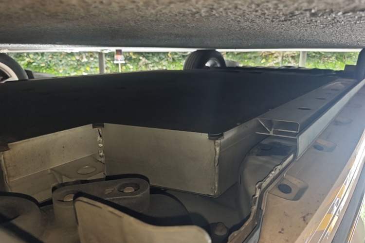 Used ORA Ballet Cat 2023 500 km Luxury Version Left Side Sill