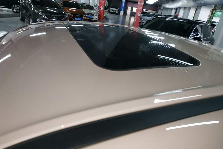 Used ORA Ballet Cat 2023 401 km Luxury Version Roof
