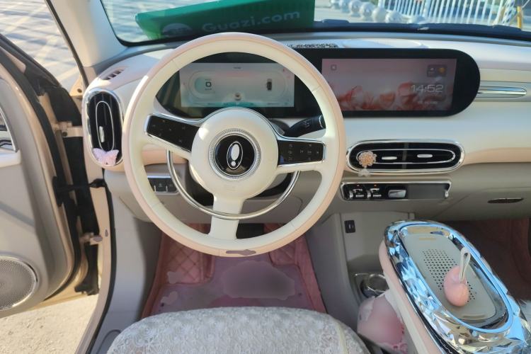 Used ORA Ballet Cat 2023 401 km Luxury Version Steering Wheel