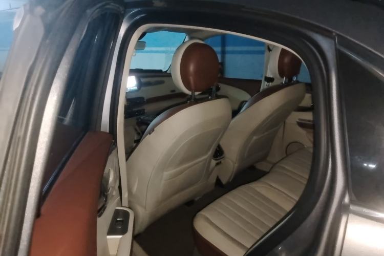 Used ORA Ballet Cat 2023 401 km Luxury Version Left Rear Seat