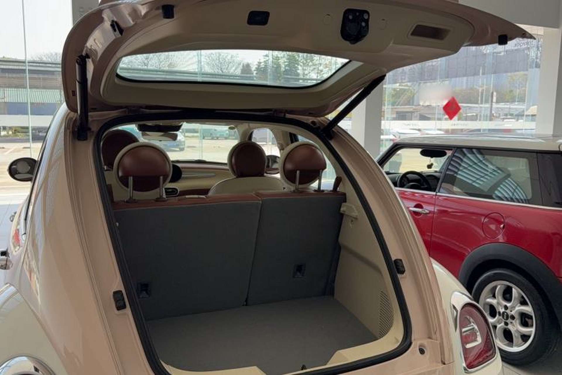 Used ORA Ballet Cat 2023 401 km Luxury Version Trunk