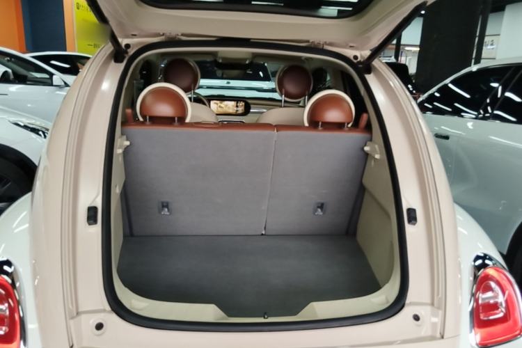 Used ORA Ballet Cat 2023 401 km Luxury Version Trunk