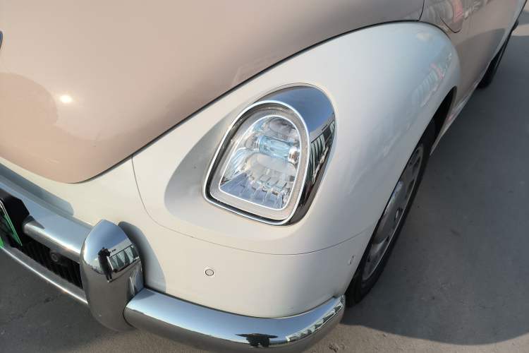 Used ORA Ballet Cat 2023 401 km Luxury Version Left Front Headlight
