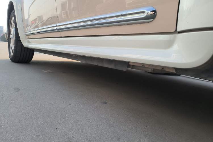 Used ORA Ballet Cat 2023 401 km Luxury Version Left Side Sill