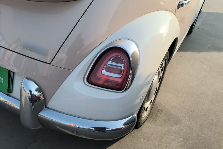 Used ORA Ballet Cat 2023 401 km Luxury Version Right Rear Taillight