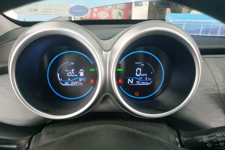 Used ORA Black Cat 2021 351 km Standard Version Instrument Cluster