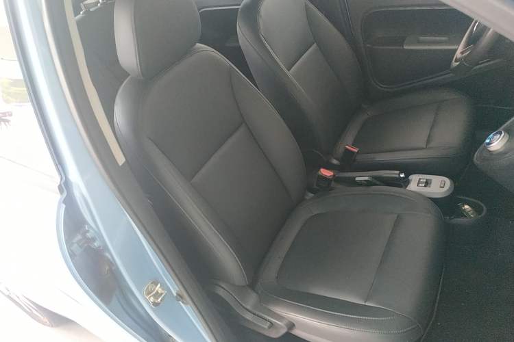 Used ORA Black Cat 2021 351 km Standard Version Right Front Seat