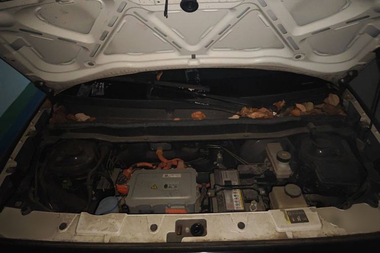 Used ORA Black Cat 2021 301 km Basic Version Engine Bay
