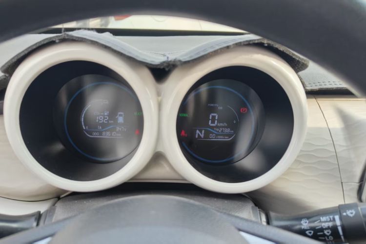 Used ORA Black Cat 2021 351 km Luxury Version Odometer Close Up