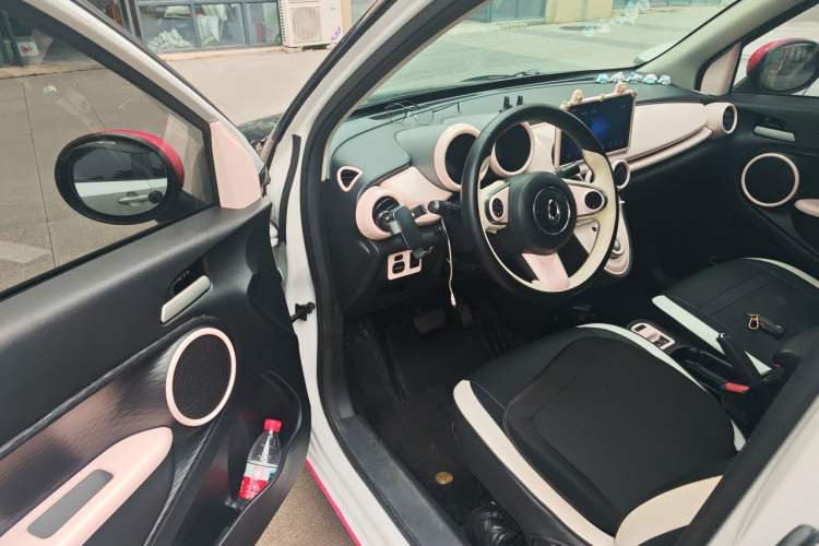 Used ORA Black Cat 2019 351 km Fun Edition Driver Seat