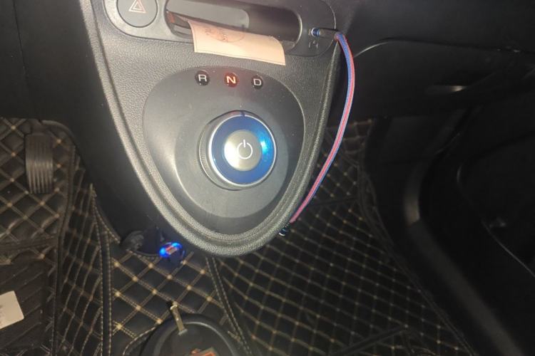 Used ORA Black Cat 2019 301km Standard Edition Gear Lever