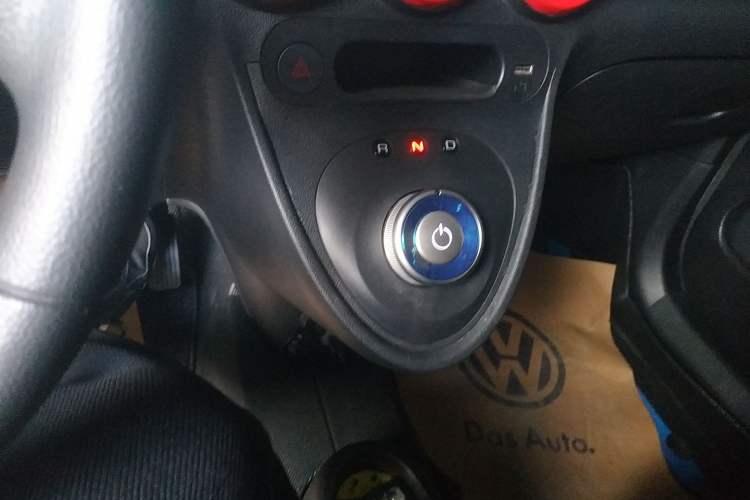 Used ORA Black Cat 2019 301km Standard Edition Gear Lever