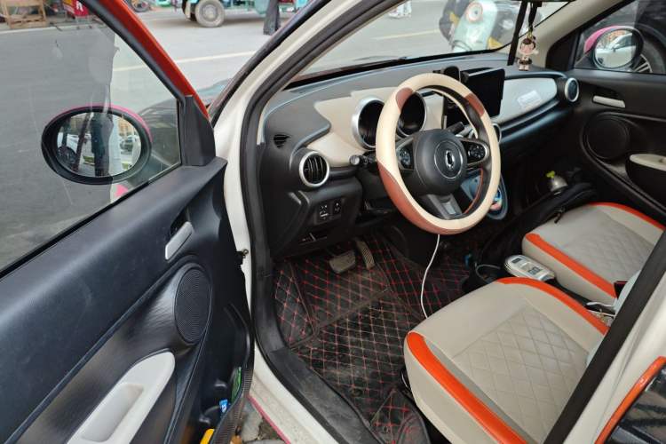 Used ORA Black Cat 2019 351 km Lingzhi Edition Interior 3