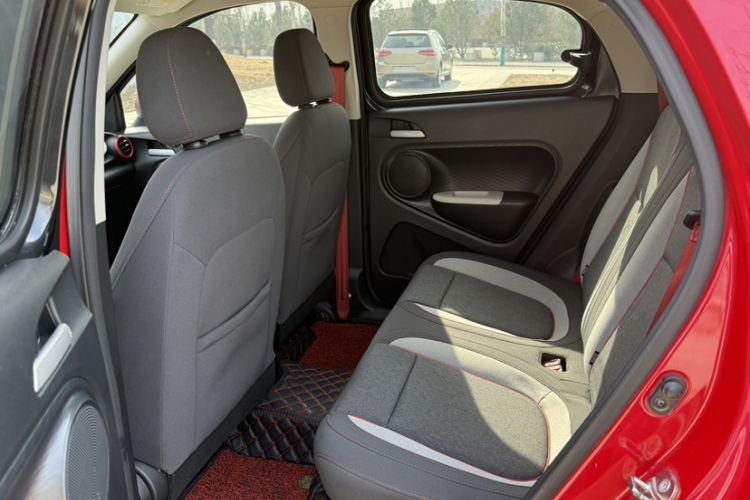 Used ORA Black Cat 2019 301km Standard Edition Interior 5