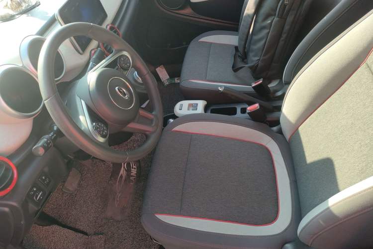 Used ORA Black Cat 2019 301km Standard Edition Left Front Seat