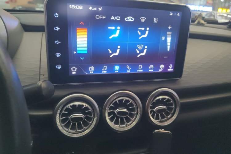 Used ORA Black Cat 2019 351 km Family Edition Audio And AC Panel