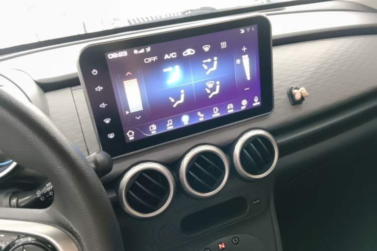 Used ORA Black Cat 2019 351 km Family Edition Audio And AC Panel