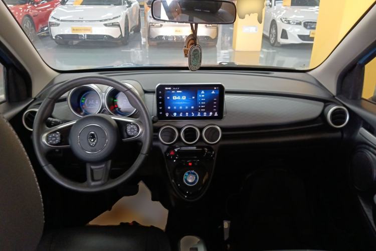 Used ORA Black Cat 2019 351 km Family Edition Center Console