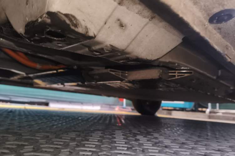 Used ORA Black Cat 2019 301km Standard Edition Chassis Front Left