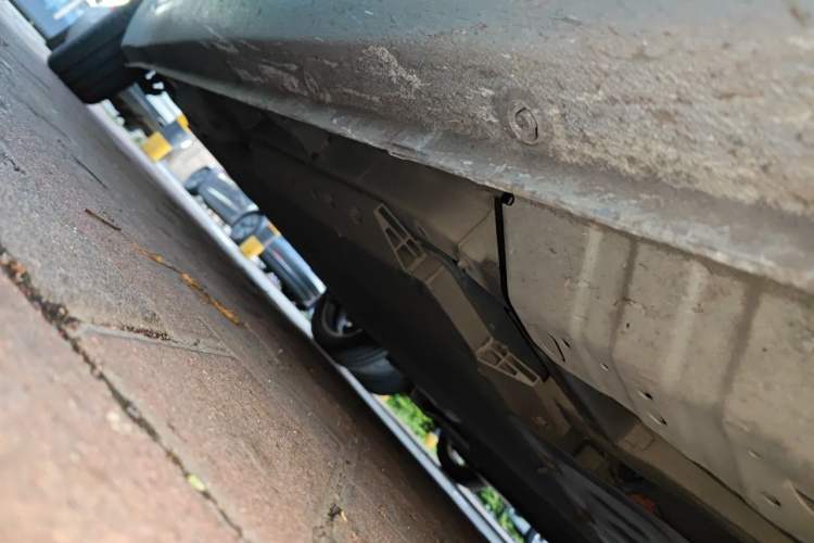 Used ORA Black Cat 2019 351 km Family Edition Chassis Front Right