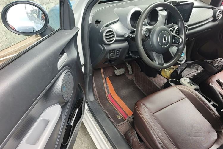 Used ORA Black Cat 2019 351 km Fun Edition Driver Seat