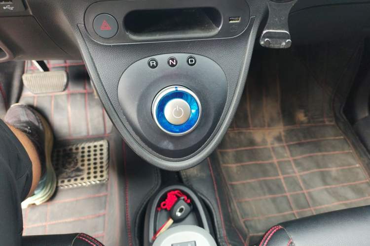 Used ORA Black Cat 2019 310km Fun Edition Gear Lever