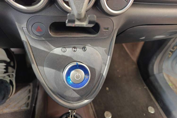 Used ORA Black Cat 2019 310km Fun Edition Gear Lever