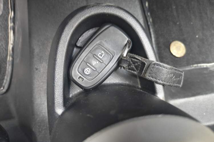 Used ORA Black Cat 2019 351 km Family Edition Interior 1