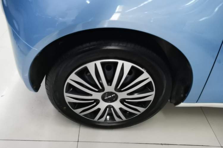 Used ORA Black Cat 2019 351 km Fun Edition Left Front Wheel Hub