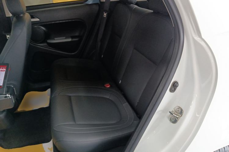 Used ORA Black Cat 2019 351 km Family Edition Left Rear Seat