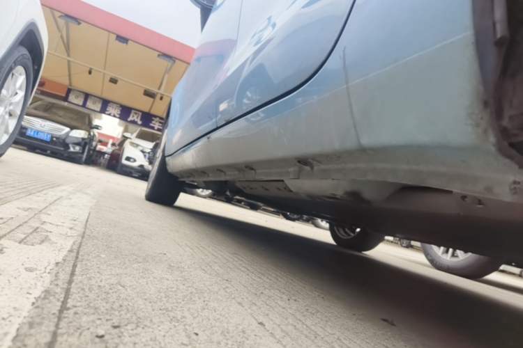Used ORA Black Cat 2019 351 km Family Edition Left Side Sill