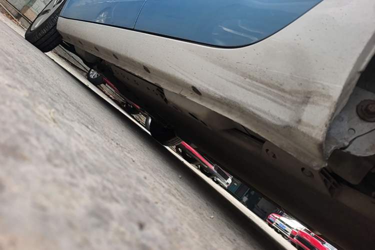 Used ORA Black Cat 2019 351 km Fun Edition Left Side Sill