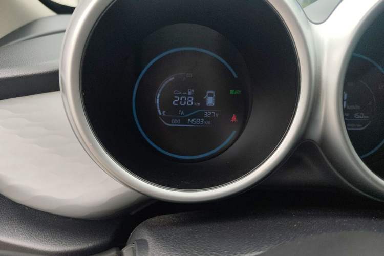 Used ORA Black Cat 2019 310km Fun Edition Odometer Close Up