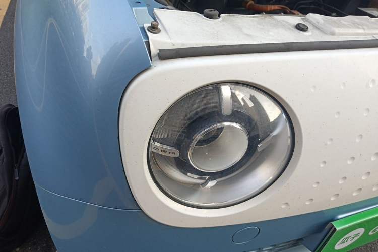 Used ORA Black Cat 2019 351 km Family Edition Right Front Headlight