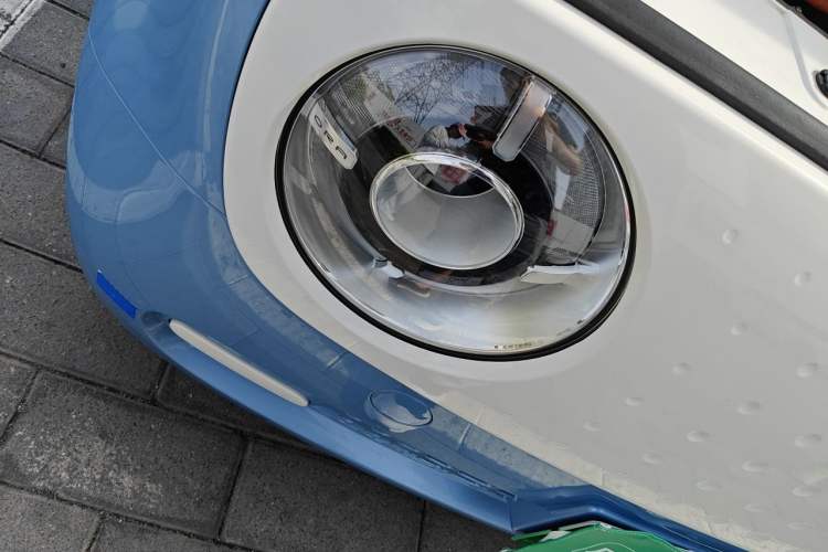 Used ORA Black Cat 2019 351 km Fun Edition Right Front Headlight