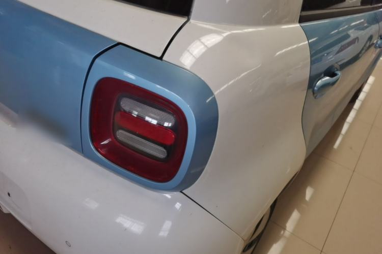Used ORA Black Cat 2019 351 km Fun Edition Right Rear Taillight
