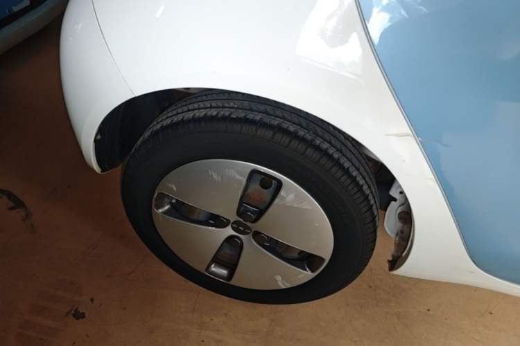 Used ORA Black Cat 2019 310km Fun Edition Right Rear Wheel Hub