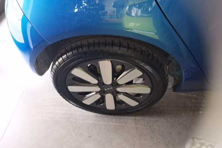 Used ORA Black Cat 2019 351 km Lingzhi Edition Right Rear Wheel Hub
