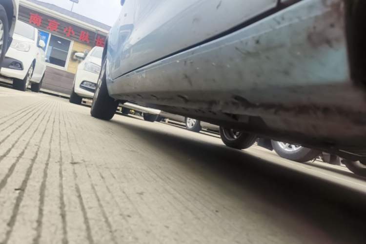 Used ORA Black Cat 2019 351 km Family Edition Right Side Sill