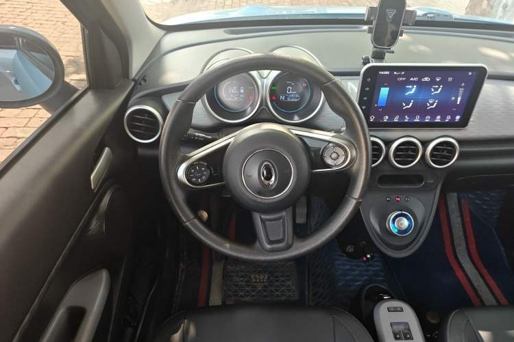 Used ORA Black Cat 2019 351 km Family Edition Steering Wheel