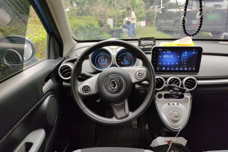 Used ORA Black Cat 2019 351 km Fun Edition Steering Wheel