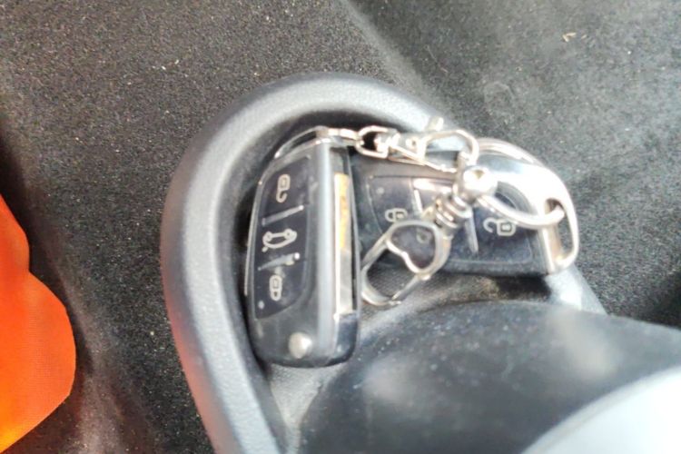 Used ORA Black Cat 2019 310km Fun Edition Vehicle Key