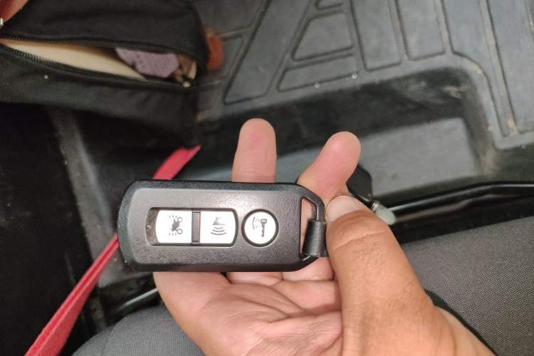Used ORA Black Cat 2019 351 km Fun Edition Vehicle Key