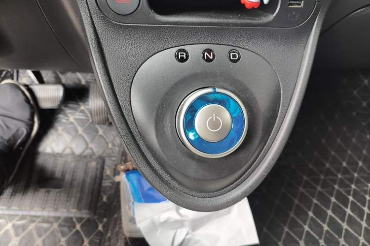 Used ORA Black Cat 2019 310km Fun Edition Gear Lever